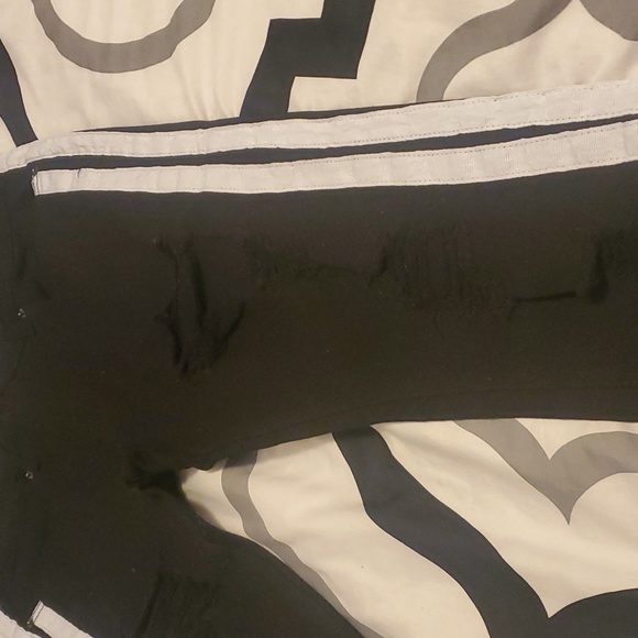 Men black/white Rue 21 skinny supreme flex jeans size 32/34 - Picture 2 of 7